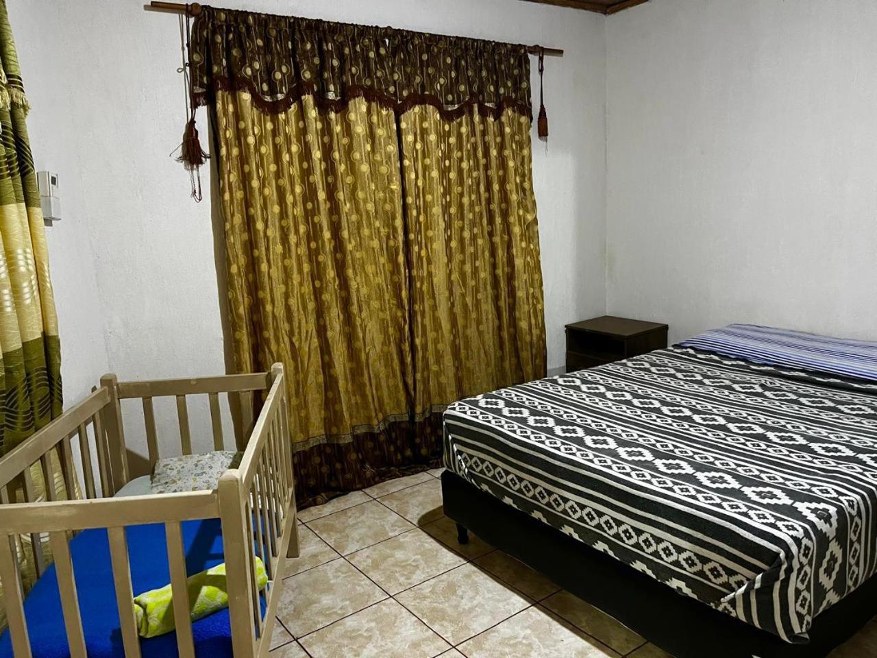Dona Rosa Villa Puerto Iguazú Exterior foto